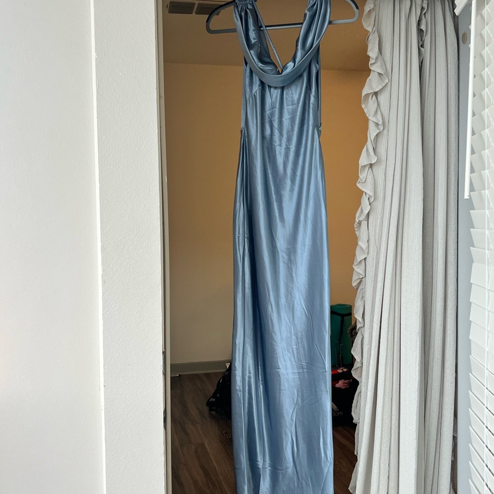 Elegant Blue Evening Gown